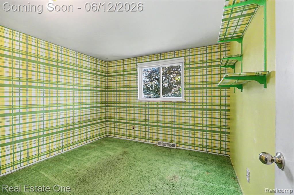 2523 Watonga Drive, Commerce Twp, MI 48382 — Photo 14