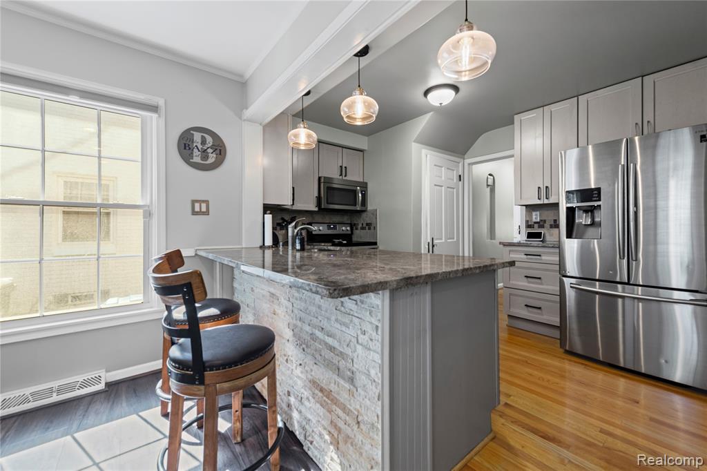740 N Melborn Street, Dearborn, MI 48128 — Photo 9