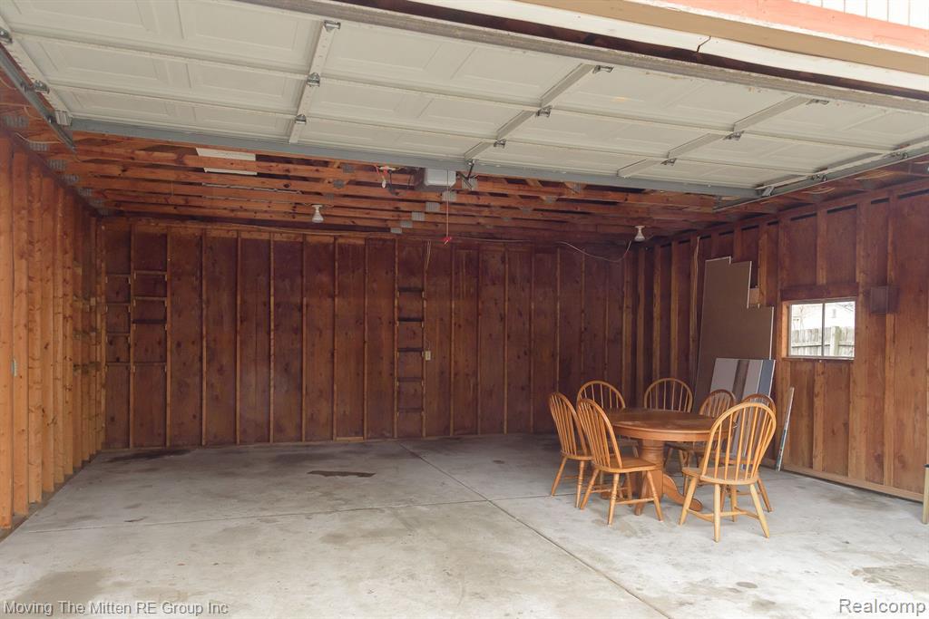 6061 N DOWLING Street, Westland, MI — Photo 26