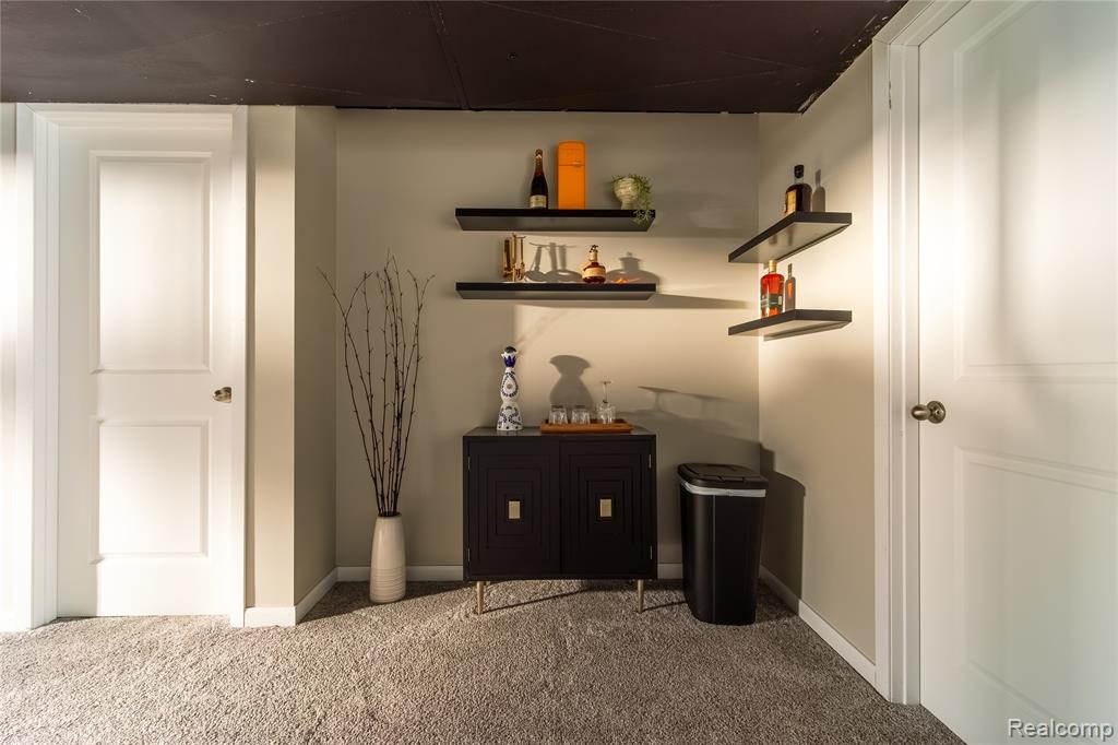 9054 Rock Harbor Drive, Newport, MI 48166 — Photo 32