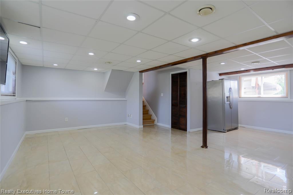 38146 Mast Street, Harrison Township, MI — Photo 52
