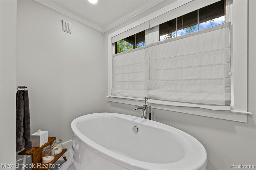 937 Henley Street, Birmingham, MI 48009 — Photo 19