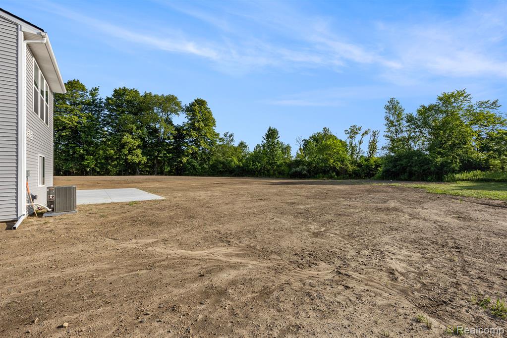 71721 Hidden River Drive, Armada, MI — Photo 32