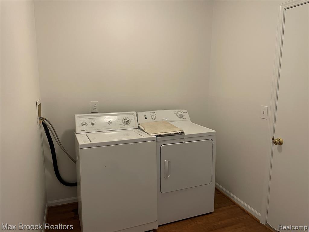 6620 Fireside Court, West Bloomfield, MI — Photo 17