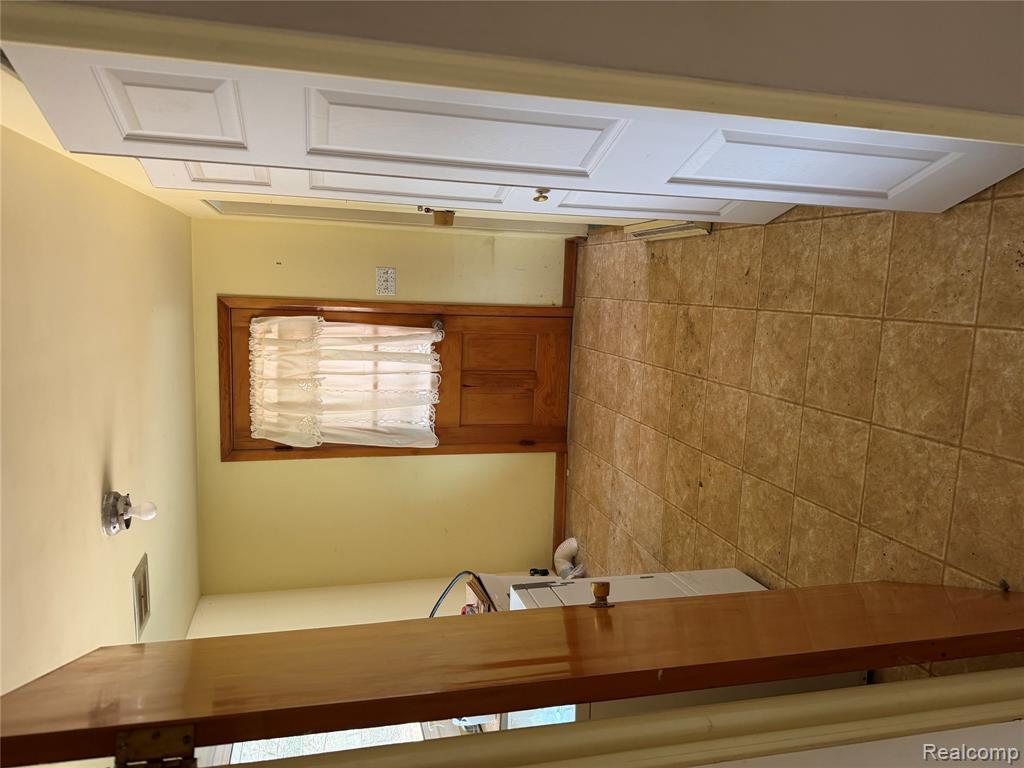 3349 Charmwood Drive, Port Huron, MI 48060 — Photo 12
