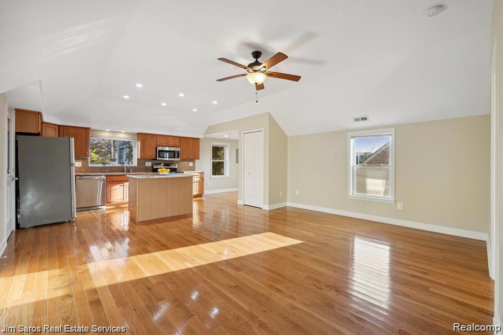 84 Vernier Road, Grosse Pointe Shores, MI 48236 — Photo 3