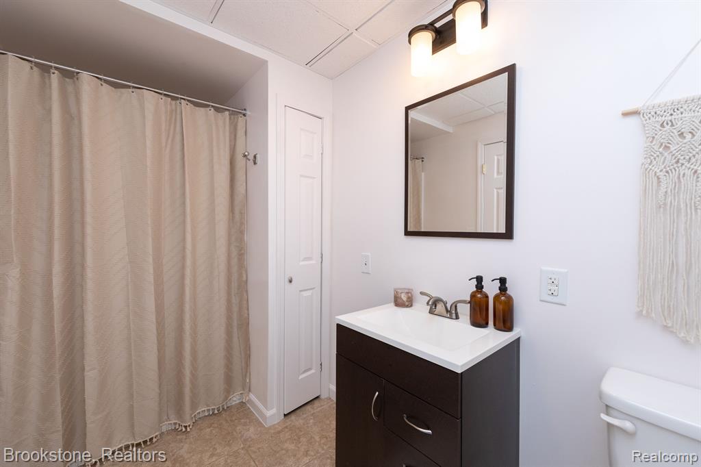 4780 CIDER HILL Drive, Rochester, MI 48306 — Photo 47