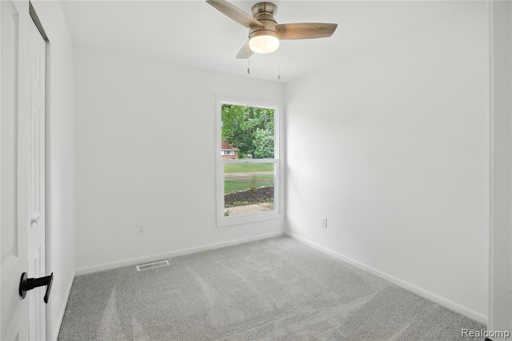 4736 Summerhill Drive, Clarkston, MI — Photo 21