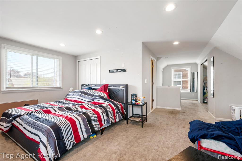 9903 Ruth Avenue, Allen Park, MI 48101 — Photo 17