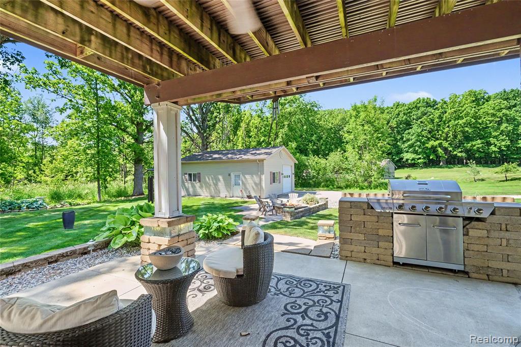 1281 Deer Creek Trail, Grand Blanc, MI 48439 — Photo 38