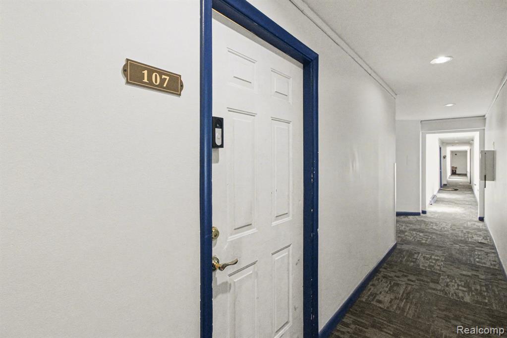 120 Seward Street, 107, Detroit, MI 48202 — Photo 4