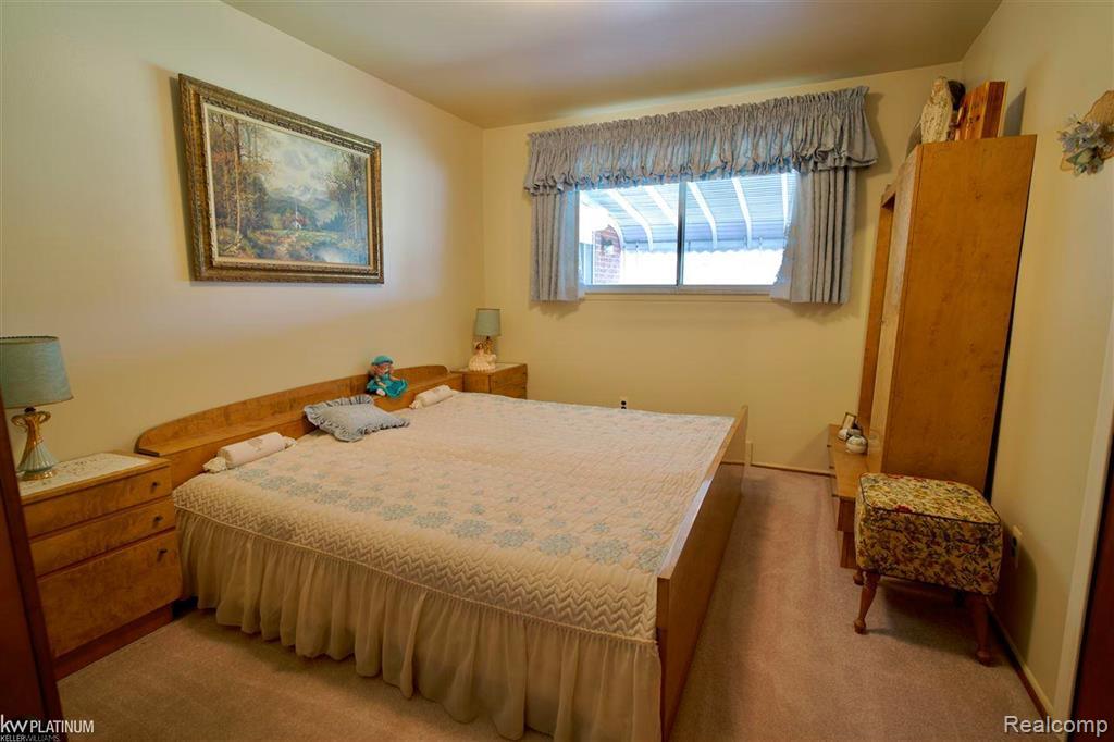 13325 Iowa Drive, Warren, MI 48088 — Photo 14