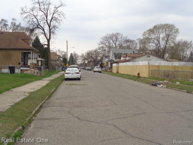 5678 HAROLD Street, Hamtramck, MI 48212 — Photo 6