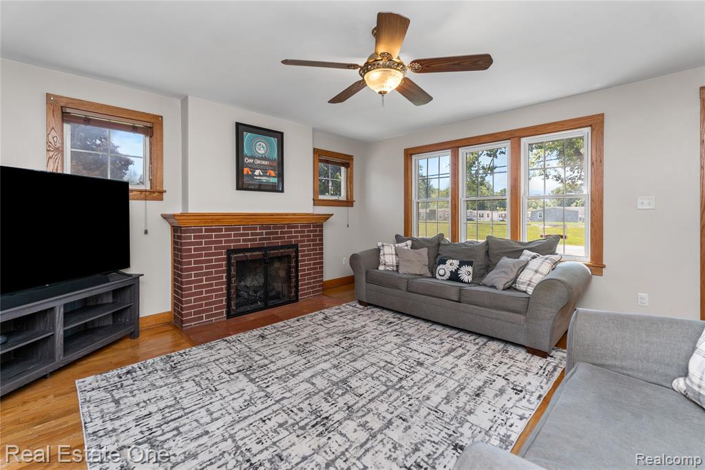 50000 Willis Road, Belleville, MI 48111 — Photo 9