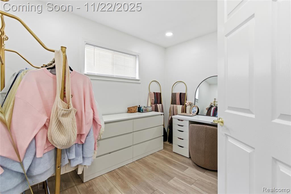6528 Sterling Court, Garden City, MI — Photo 18