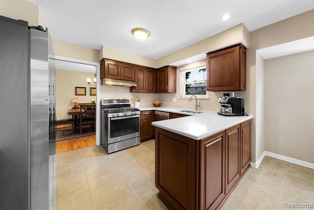 4180 Allegheny Drive, Troy, MI 48085 — Photo 19