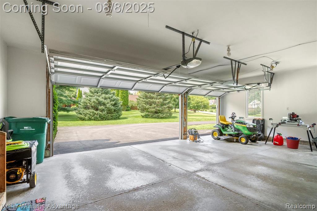 8891 Dexter Gables Lane, Dexter, MI 48130 — Photo 49