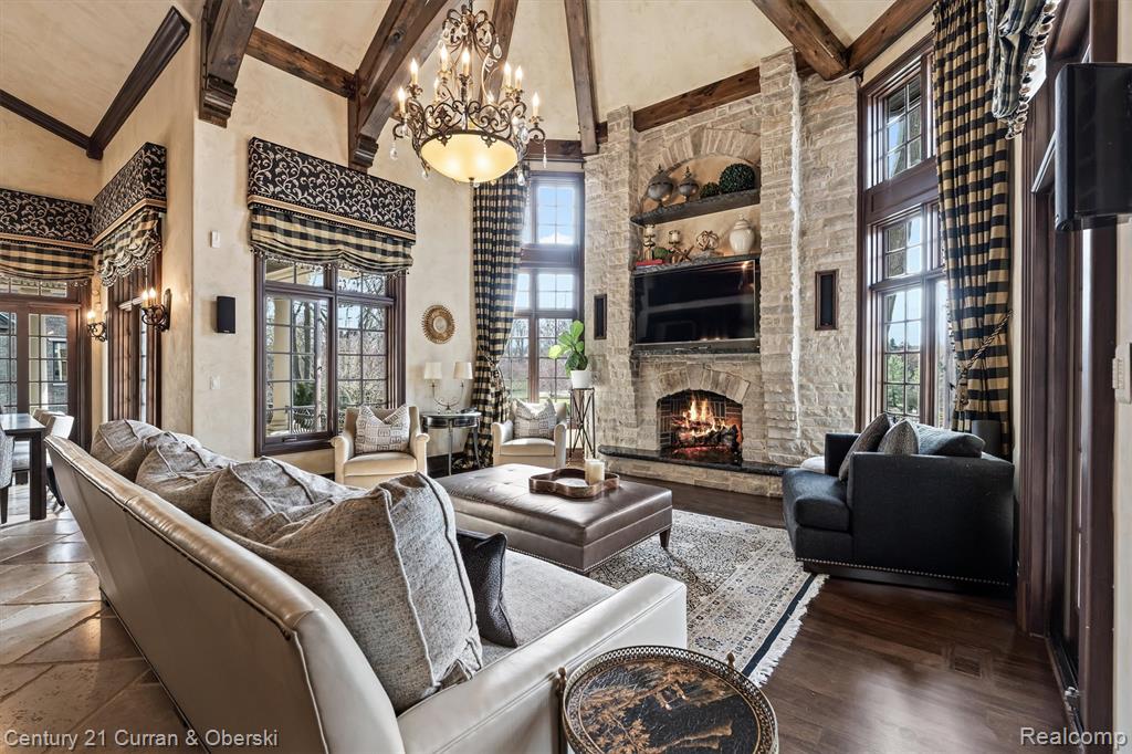 18939 Bella Vista Court, Northville, MI 48168 — Photo 17
