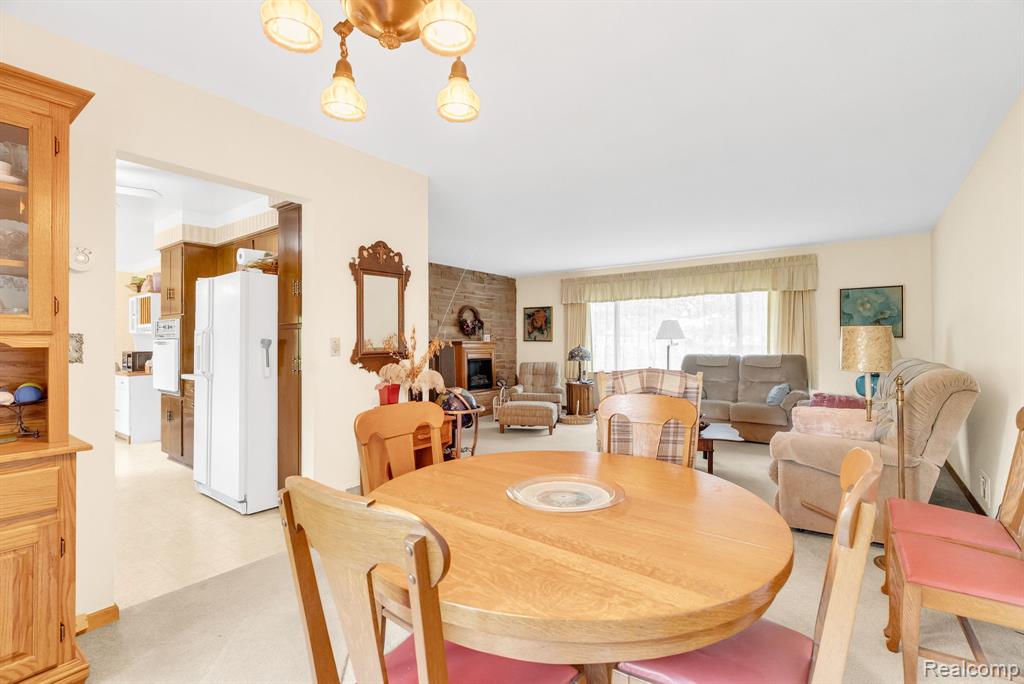 4320 Mar Moor Drive, Lansing, MI 48917 — Photo 9