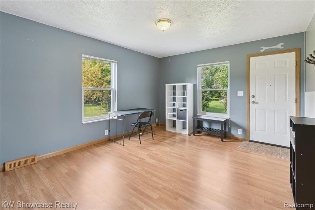 1105 Hanna Drive, Mundy, MI 48439 — Photo 28