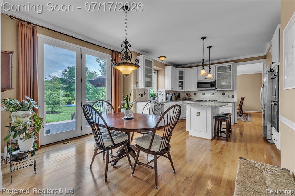 46564 Southview Lane, Plymouth, MI 48170 — Photo 17