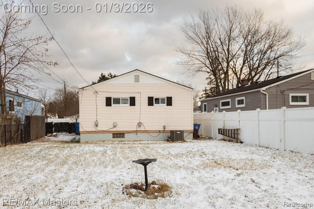 4696 Syracuse Street, Dearborn Heights, MI 48125 — Photo 44