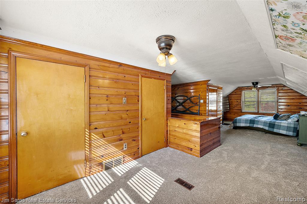 2371 Allard Avenue, Grosse Pointe Woods, MI 48236 — Photo 22