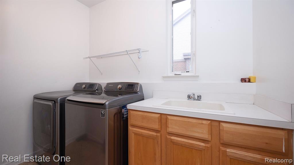 17041 ALGONQUIN Drive, Northville, MI 48168 — Photo 36