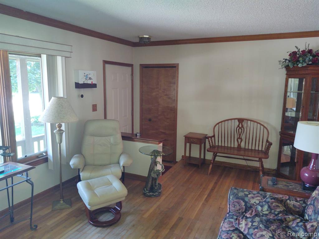 7460 FLICKINGER Drive, Shelby Twp, MI 48317 — Photo 11