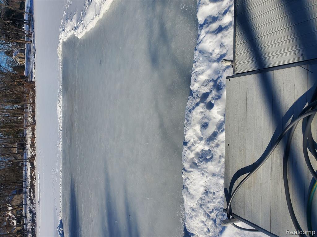 1704 Lakewood Circle, Lapeer, MI, 48446