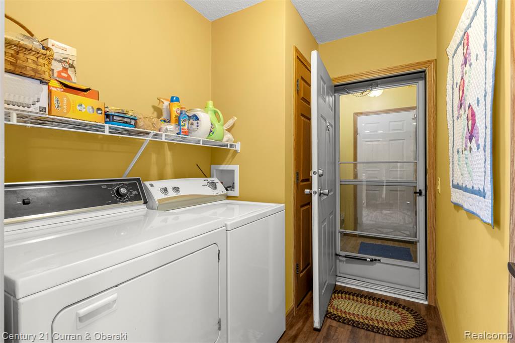 58539 Dolly Road, South Lyon, MI 48178 — Photo 24