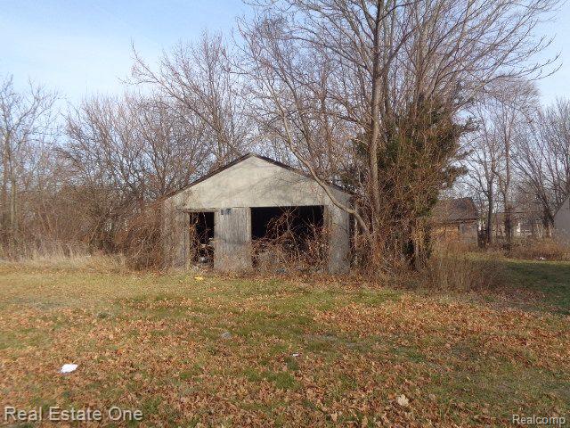 3806 BELVIDERE Street, Detroit, MI 48214 — Photo 6
