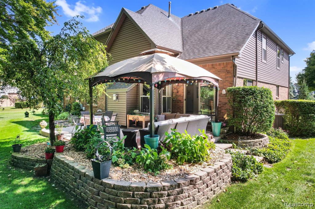 44347 LA DOMAIN Drive, Sterling Heights, MI 48314 — Photo 40