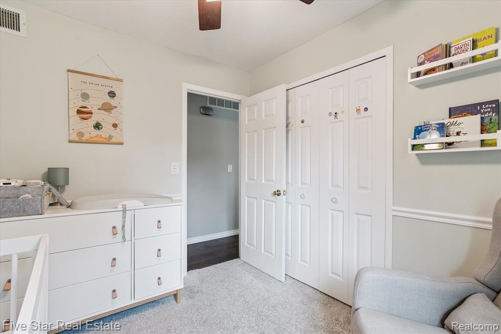 43592 Champlain Court, Canton, MI 48188 — Photo 22