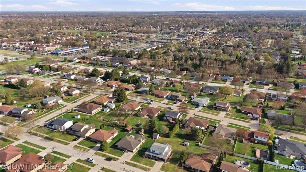 16515 Cederama Drive, Clinton Twp, MI 48038 — Photo 42