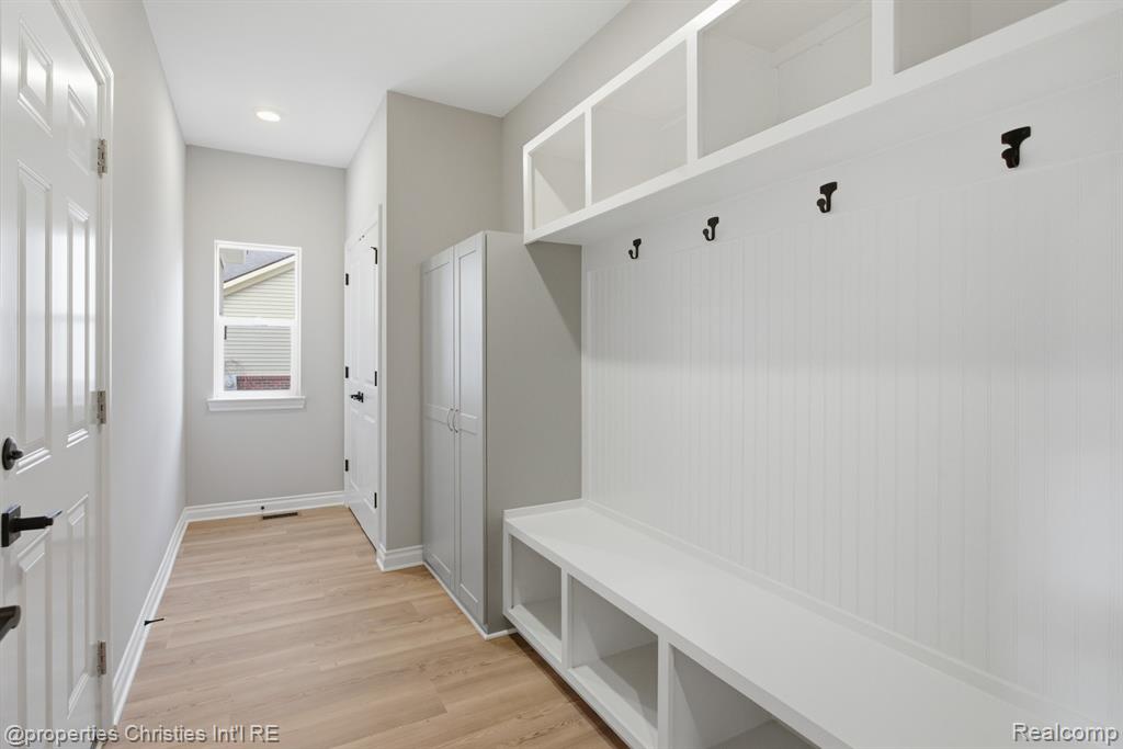 23397 Crescent Ridge Drive, New Boston, MI 48164 — Photo 3