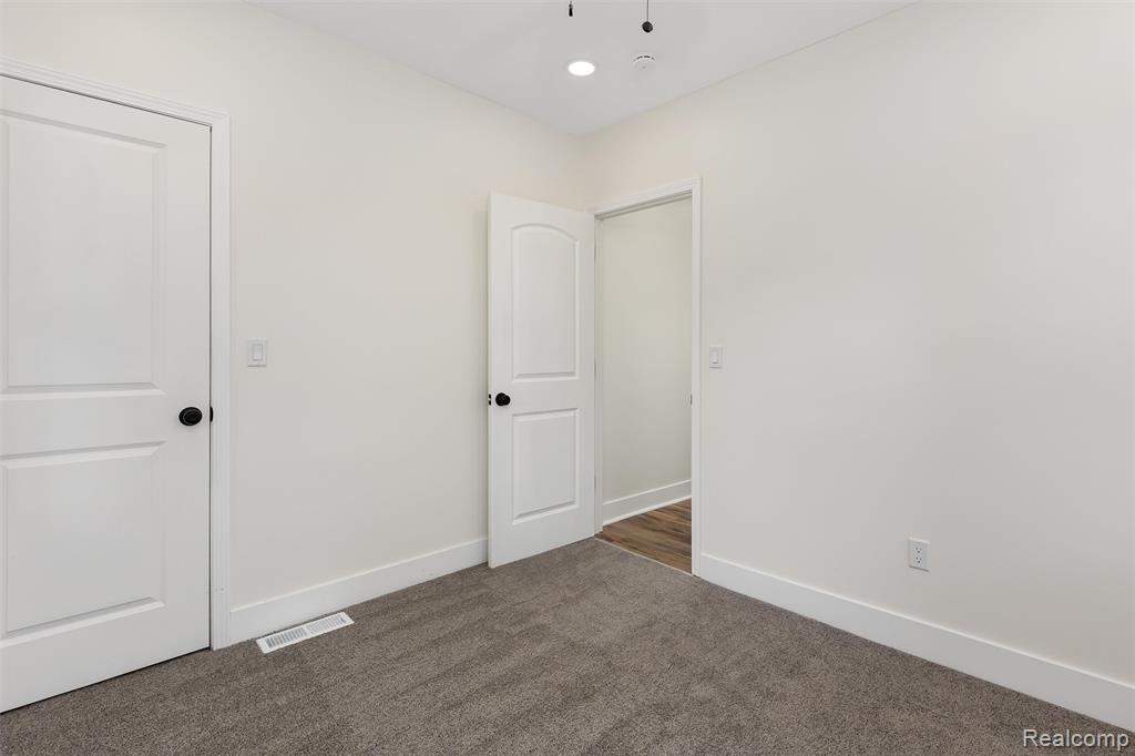 12352 Maiden Street, Detroit, MI 48213 — Photo 10