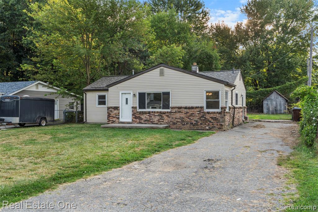 48037 Remer Avenue, Shelby Twp, MI 48317 — Photo 3