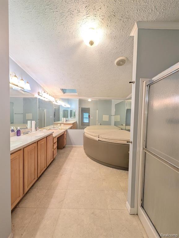 9 Brookfield, Swartz Creek, MI 48473 — Photo 12