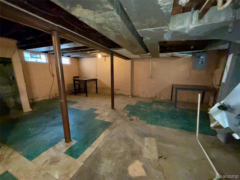 8614 Hubbell Street, Detroit, MI 48228 — Photo 12