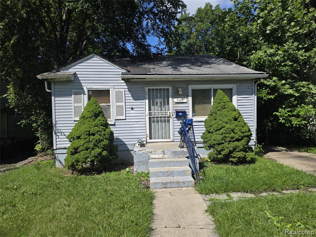 5555 Neff Avenue, Detroit, MI 48224 — front exterior