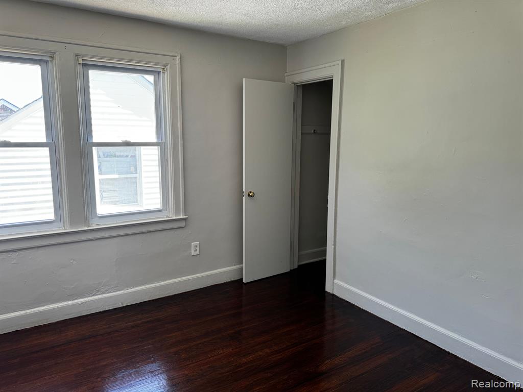 6787 RUTHERFORD Street, Detroit, MI 48228 — Photo 15