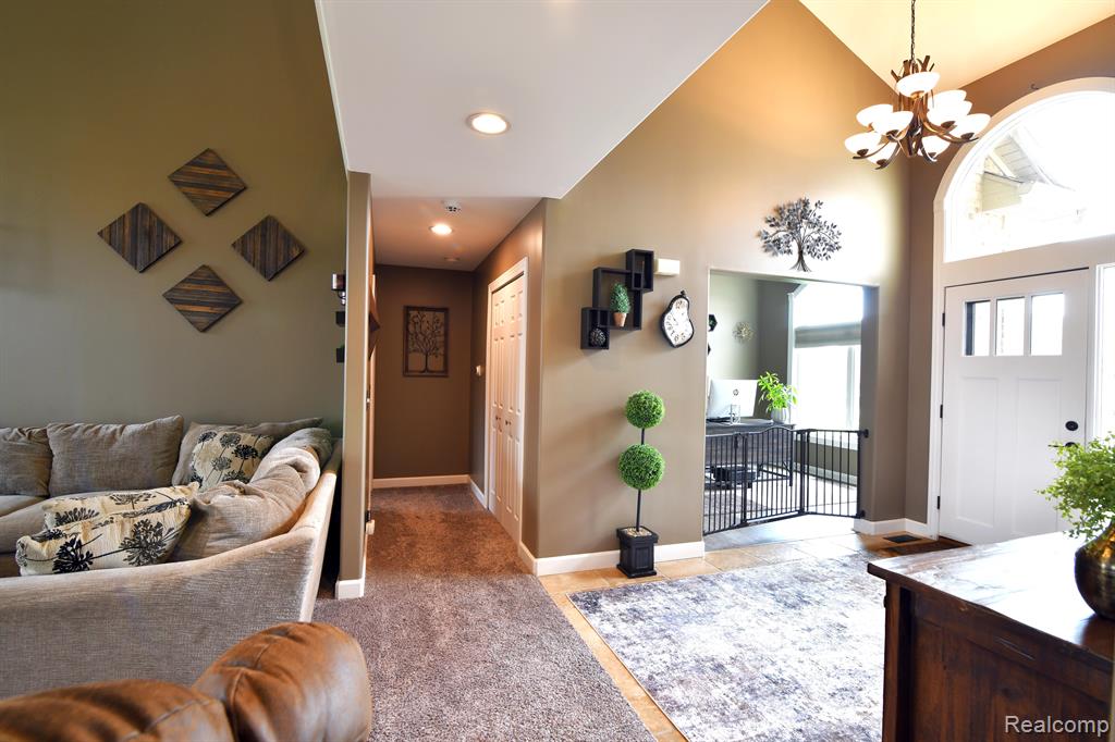 9185 COPPER RIDGE Drive, Davison, MI 48423 — Photo 13