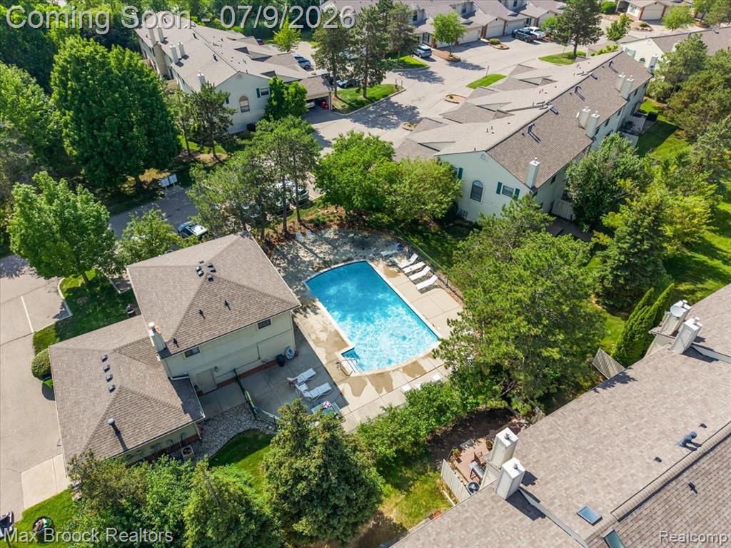 5601 Drake Hollow Drive W, West Bloomfield, MI — Photo 59