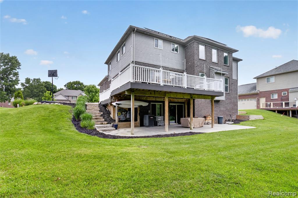 9665 Windsor Lane, Clarkston, MI 48348 — Photo 4