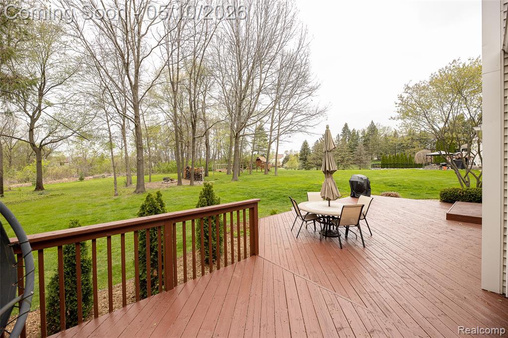 30425 Ridge Court, New Hudson, MI 48165 — Photo 15