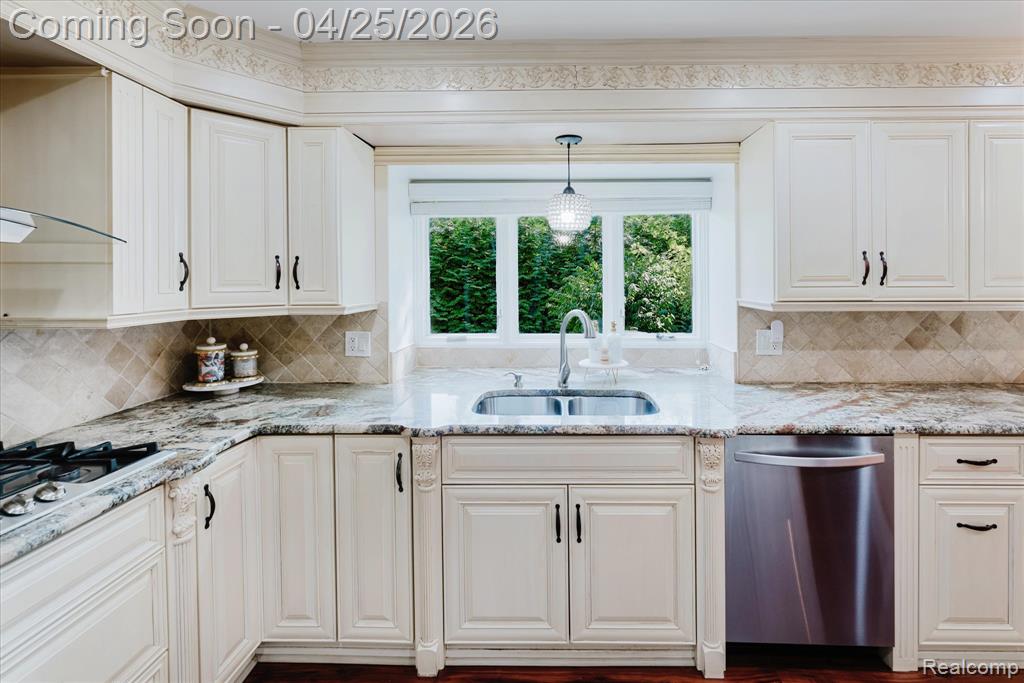 4301 Stony River Drive, Bloomfield Hills, MI, 48301