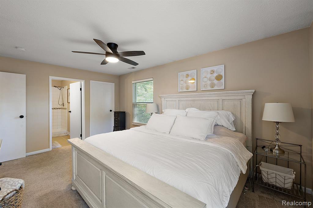 61149 GREENWOOD Drive, South Lyon, MI 48178 — Photo 22