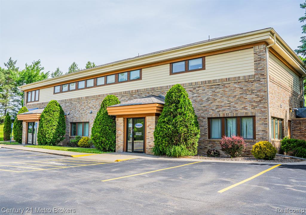 7477 S STATE Road, Goodrich Vlg, MI — Photo 47
