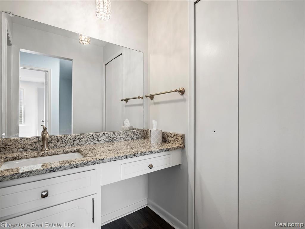 42127 TODDMARK Lane, Clinton Twp, MI 48038 — Photo 11